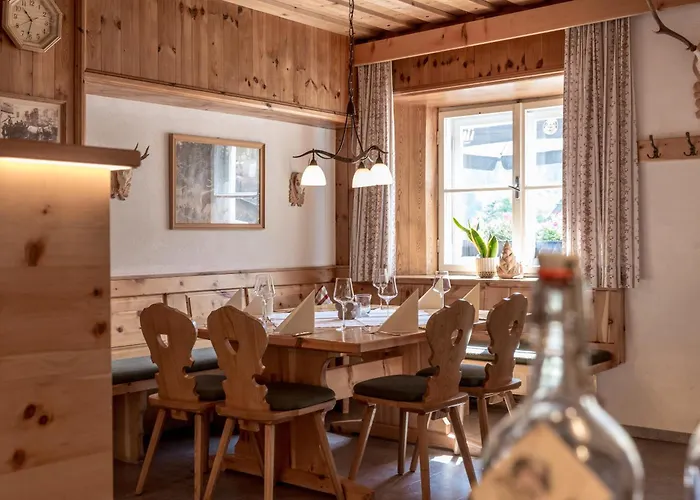 Wilder Mann بيت ضيافة